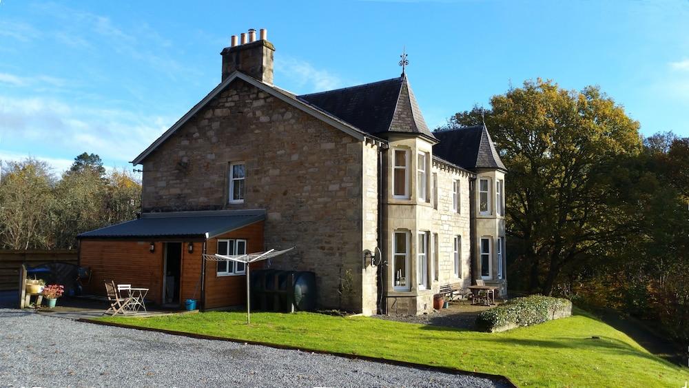 وودبرن هاوس