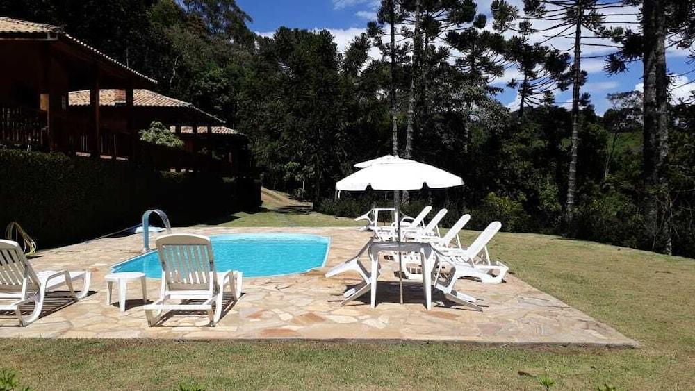 Pousada e Restaurante Recanto do Pico Waterslide