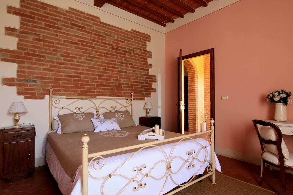 أجريتوريزمو تيرا دي كورتونا