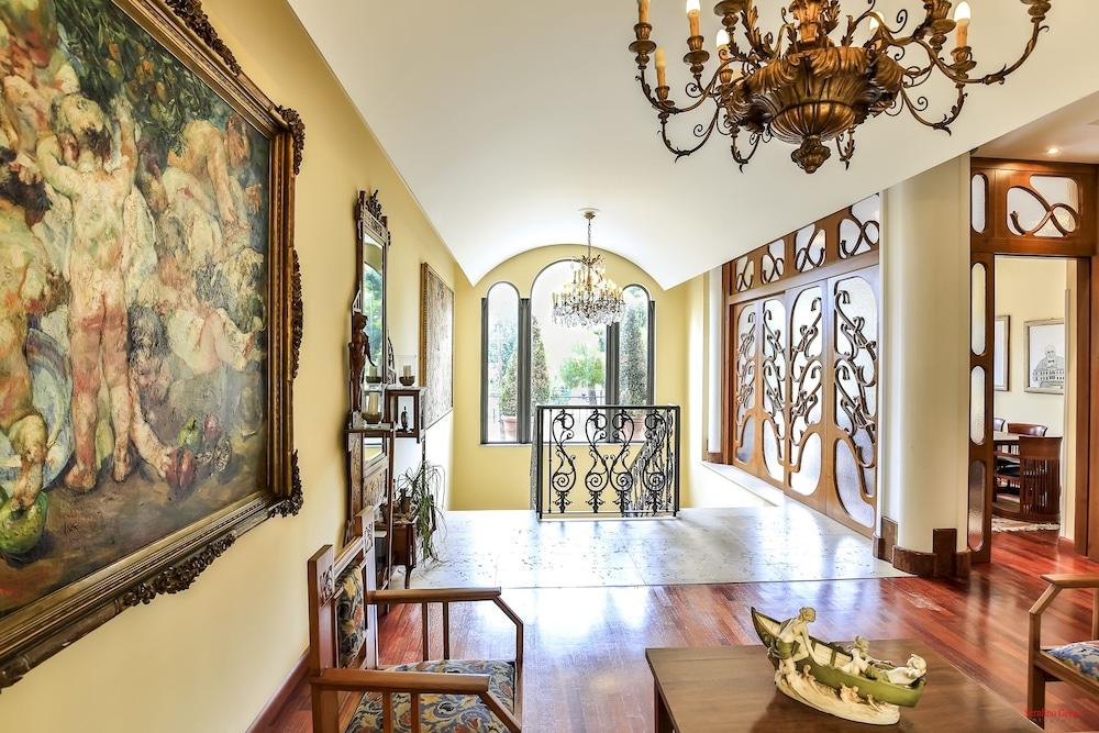 هوتل جاردينو إنجليز