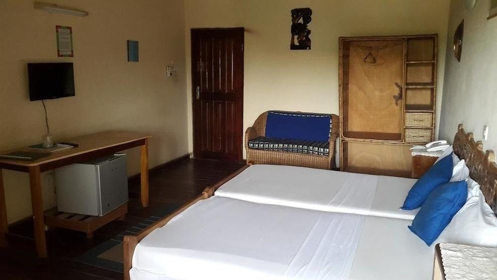 Almond Tree Guest House Room