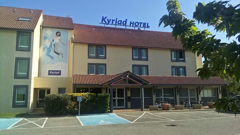 Hôtel Kyriad Lyon Est Featured Image