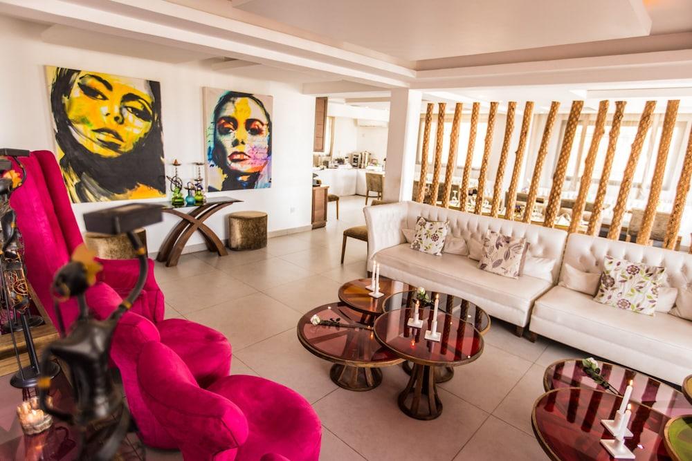 ذا سويس هوتل منطقة الانتظار في الردهة