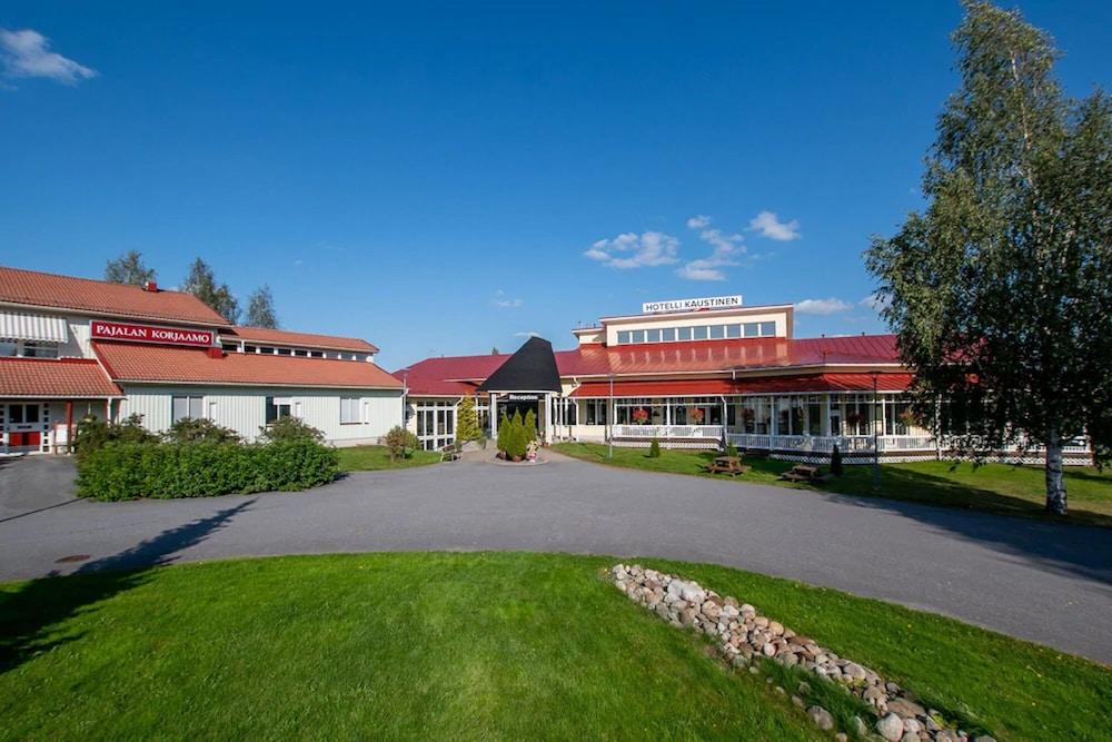 Hotelli Kaustinen Exterior