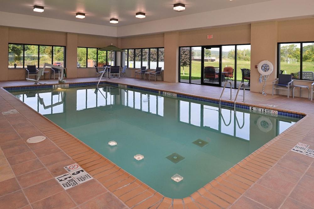 Holiday Inn Express Olean by IHG Waterslide