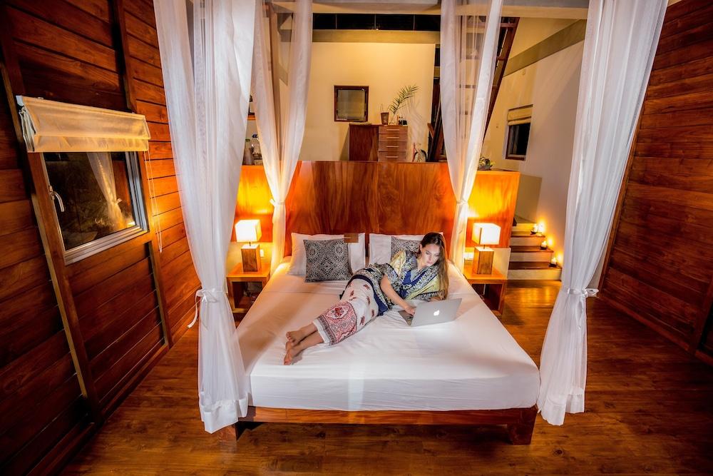Treehouse Chalets Interior Detail