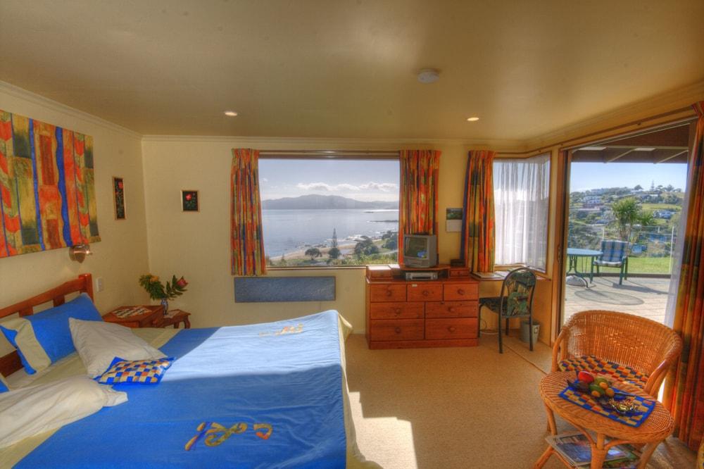 Carneval Ocean View