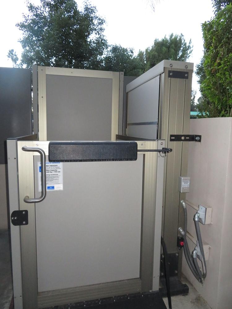 2 بد 2 باث إن ستوديو سيتي المنطقة المحيطة بالمنشأة