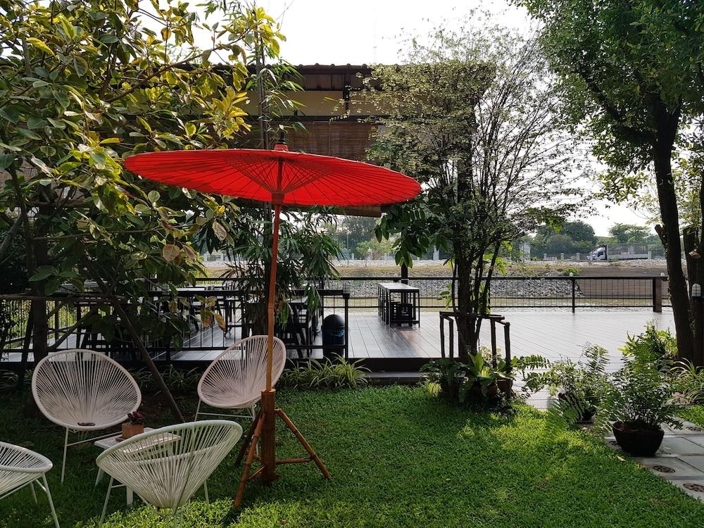 Baan Khung Thara - Ayutthaya Property Grounds