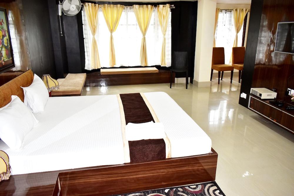 Roopkatha Hotel Kalimpong