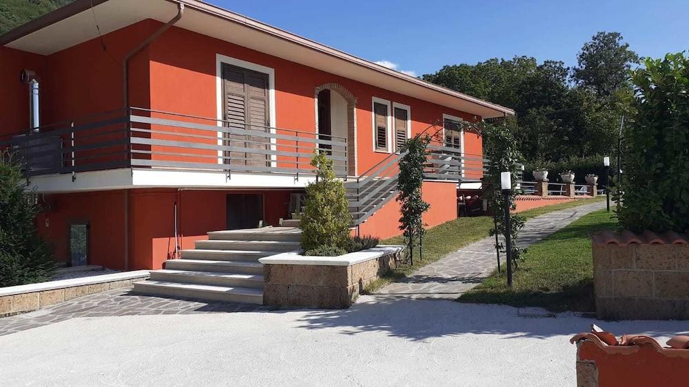 بد آند بريكفاست فيلا فيلومينا