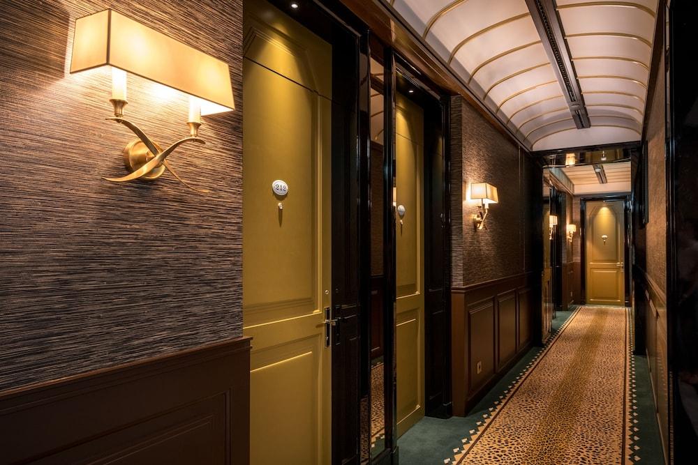 ميزون ألبار - لي مونيمينتال بالاس داخلي