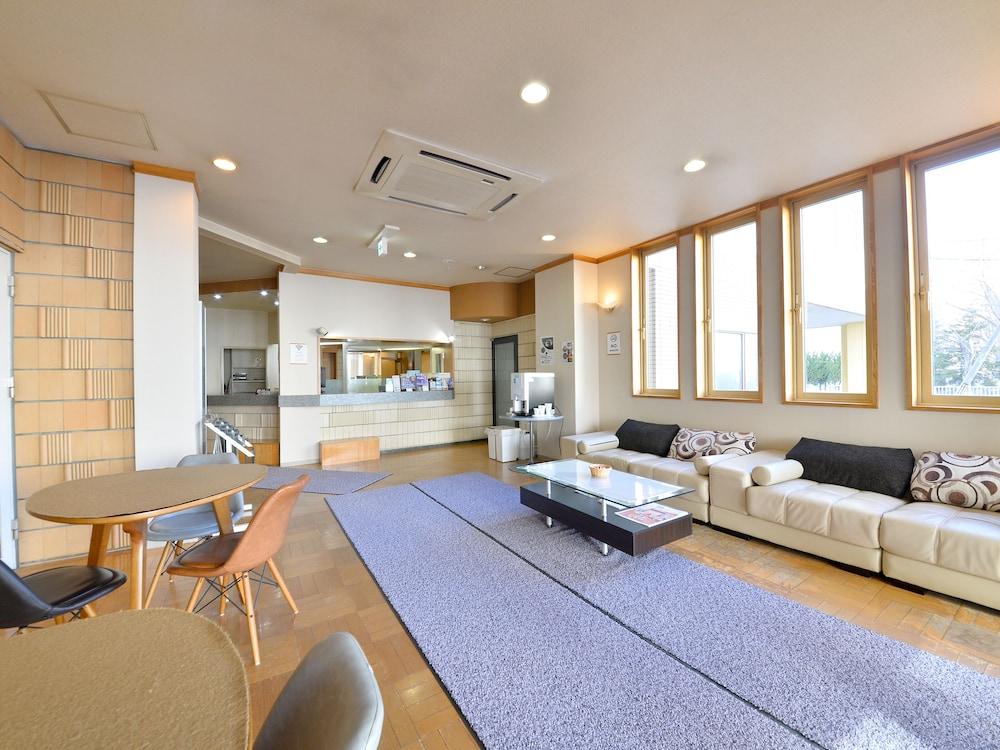 هوتل إس بال منطقة الجلوس في الردهة