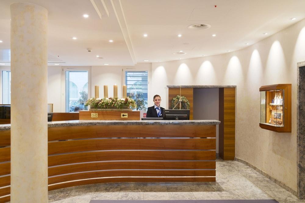 جلارنيشهوف باي ترينيتي منطقة الاستقبال