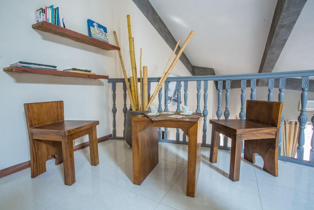 لا ميزون دو لا بلاج داخلي