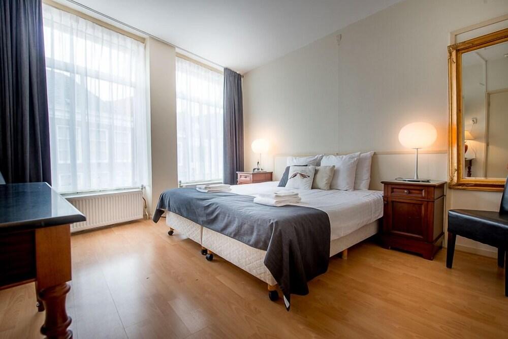 أوتل جروند كافيه دي فاينبرج غرفة