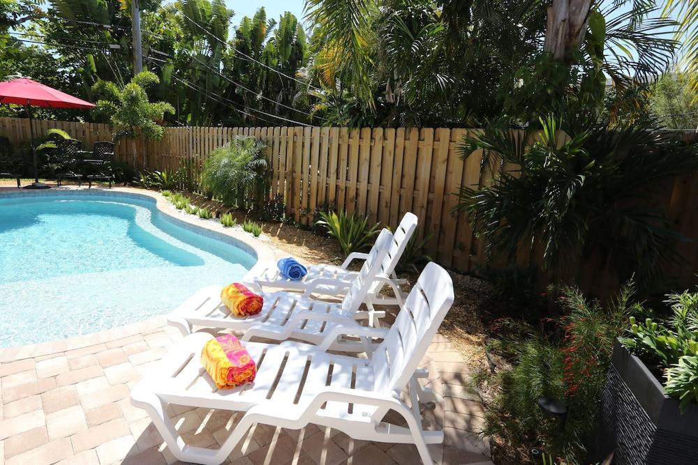 Fantasy Island Inn – Caters to Men Property Grounds