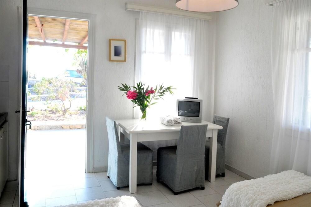 Fos Suites Room