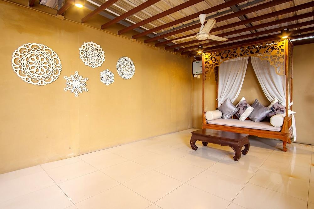 نايانج بيتش هوتل منطقة الجلوس في الردهة