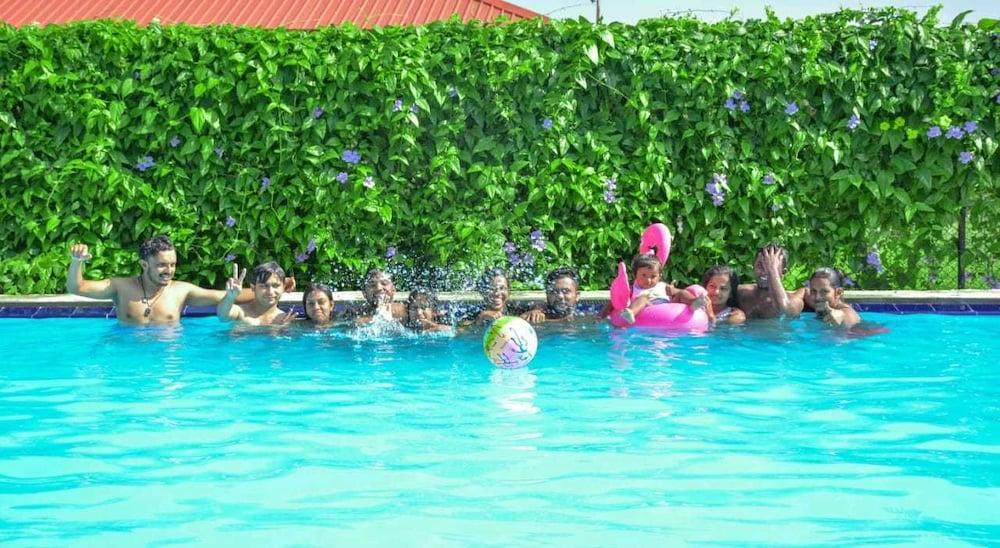 أماندا بيتش ريزورت زحليقة مائية