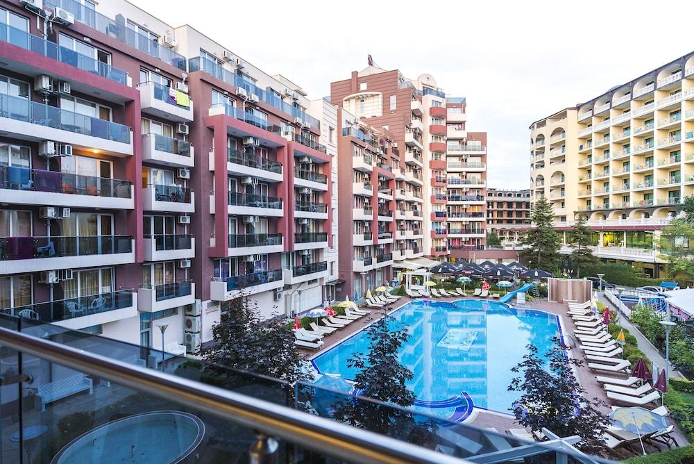 أدميرال بلازا هوتل