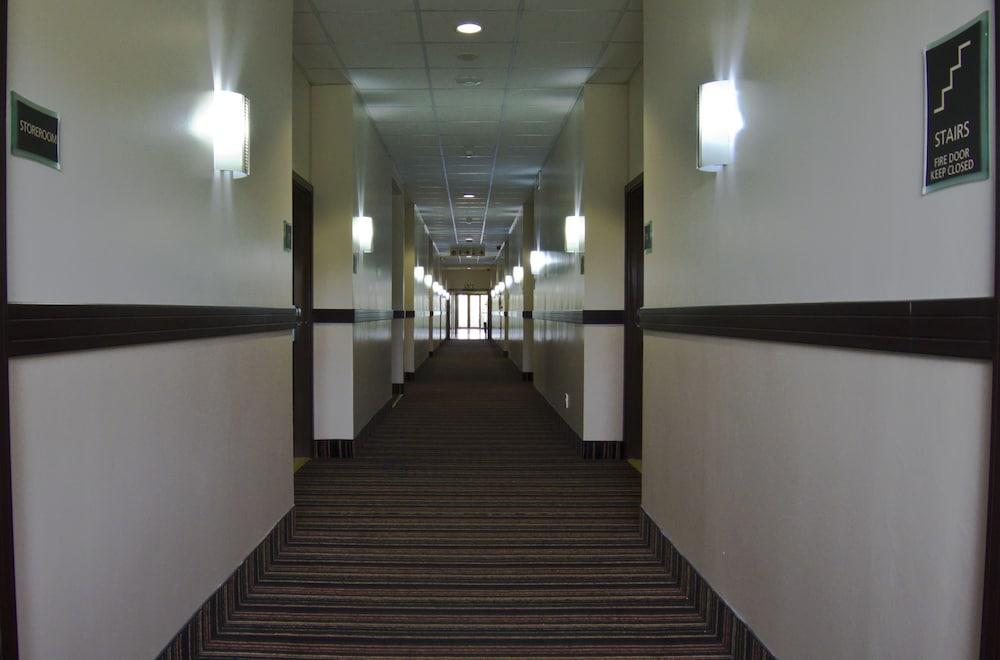 هامبشاير هوتل باليتو دوربان تفاصيل الفندق من الداخل