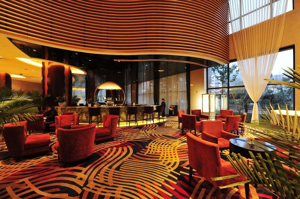 لونجتينج نيو سينشري هوتل كيانداو ليك داخلي