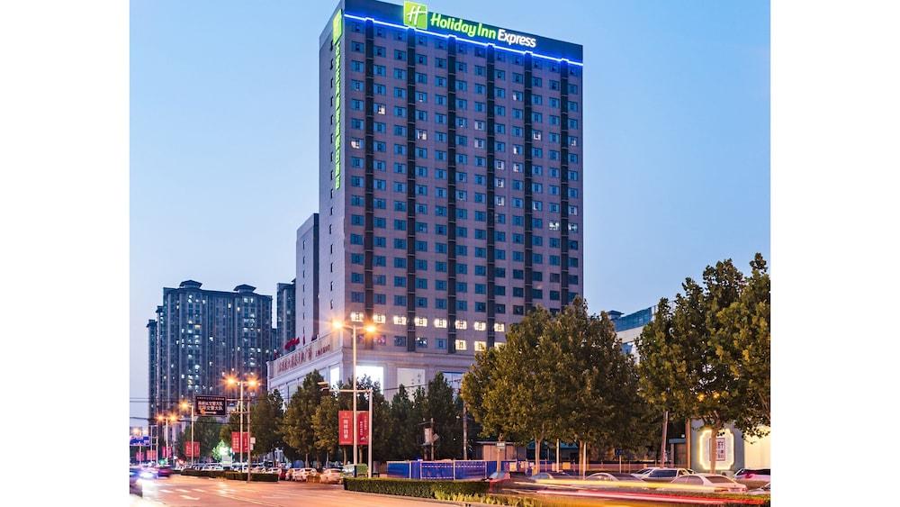 Holiday Inn Express Shijiazhuang High-tech Zone by IHG Featured Image