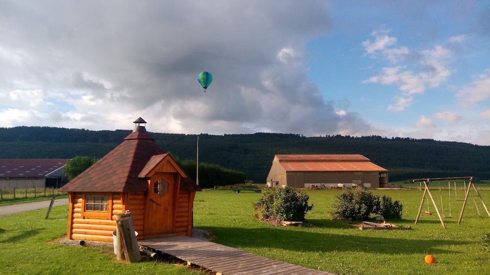Gite de Groupe La Fée Verte Exterior