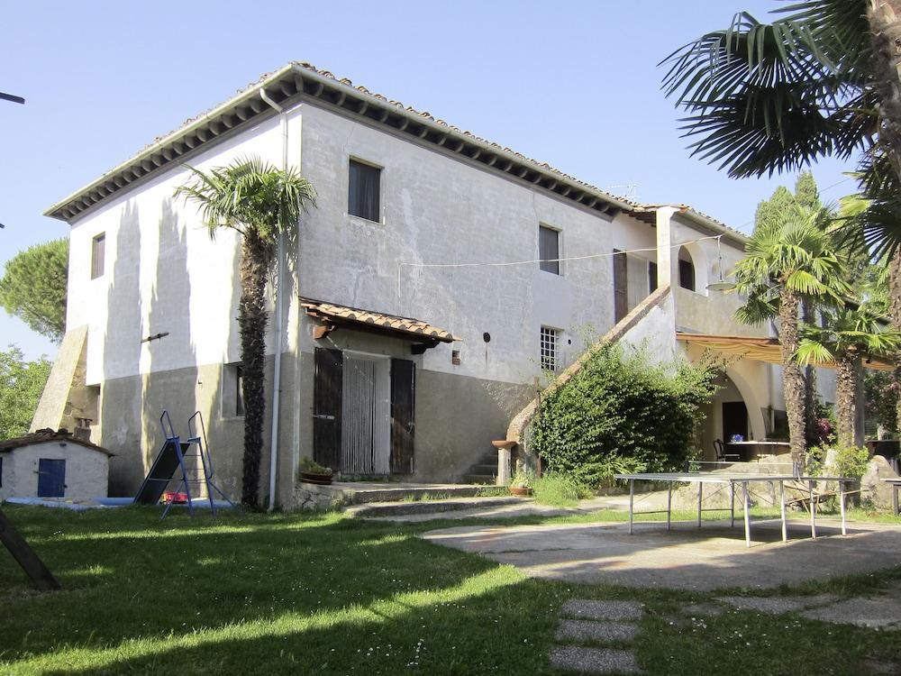 Albergo Montechiari Exterior