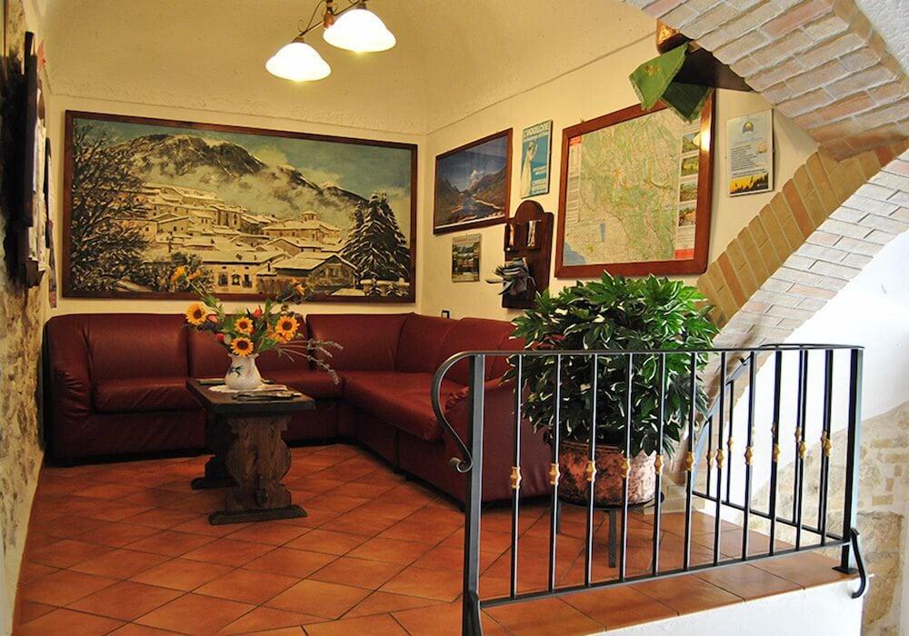 Albergo La Torre Interior