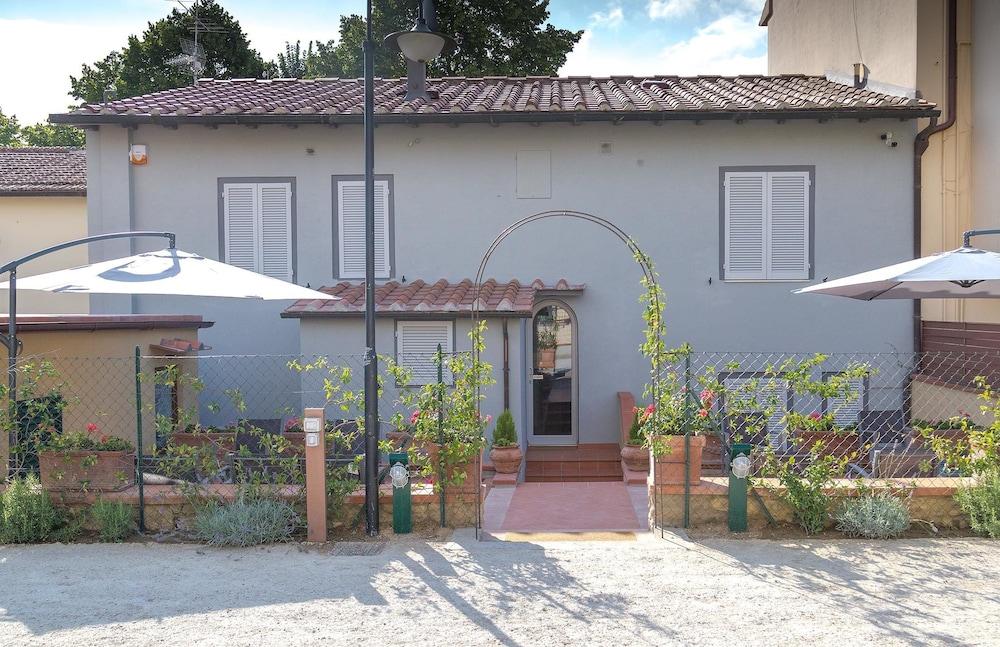 B&B Via Naldini 61 Featured Image