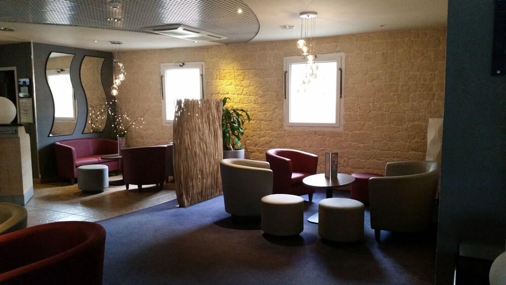 هوليداي إن إكسبريس جرينوبل - بيرنين منطقة الجلوس في الردهة