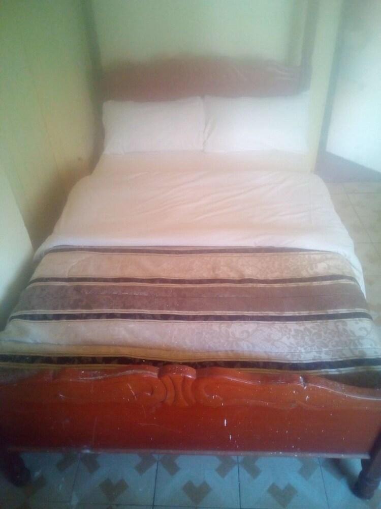 ماليك جيست رومز