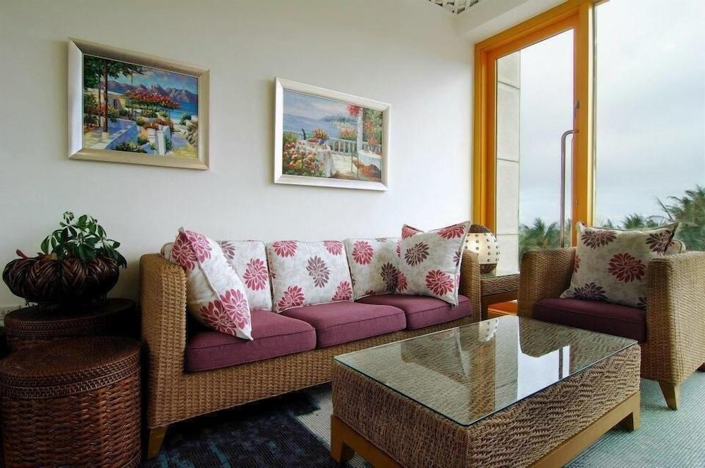 Tung Lodge - Taitung Branch Lobby Sitting Area