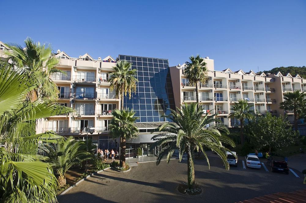 كيرفانساراي مارماريس هوتل آند أبارتس منظر من الجو