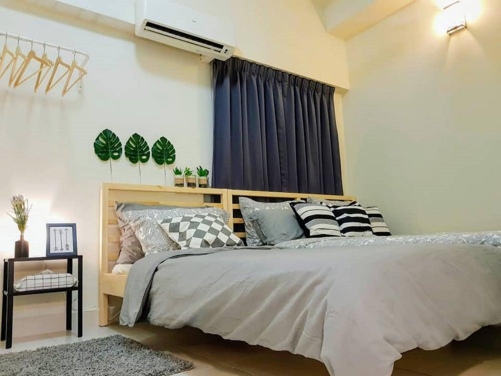 Setiawalk by TL Room