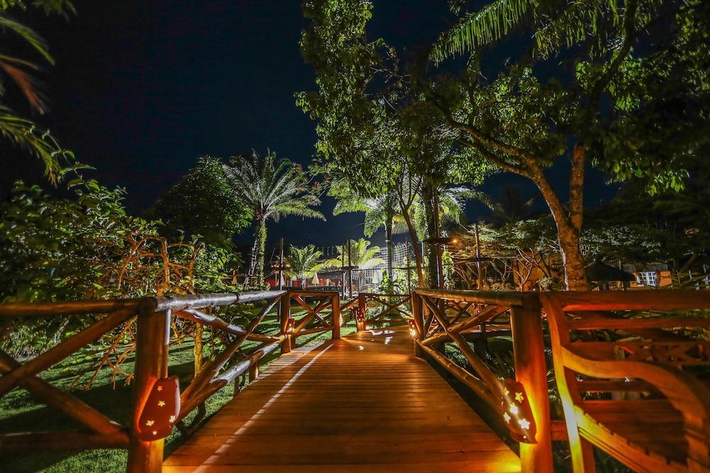 إكوبوران هوتل تشارم سبا آند إيفنتوس