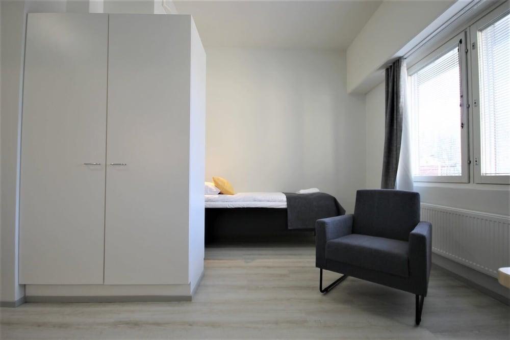 فورينوم أبارتهوتل كوبيو غرفة