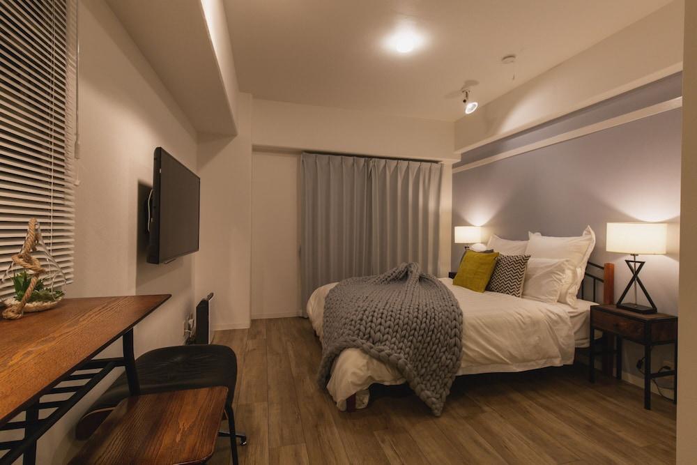 Akebono 5-D Room