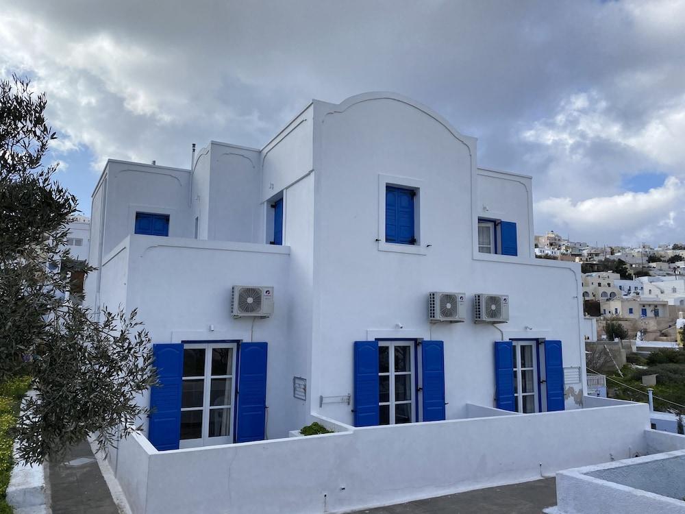 Downtown Fira Santorini Exterior
