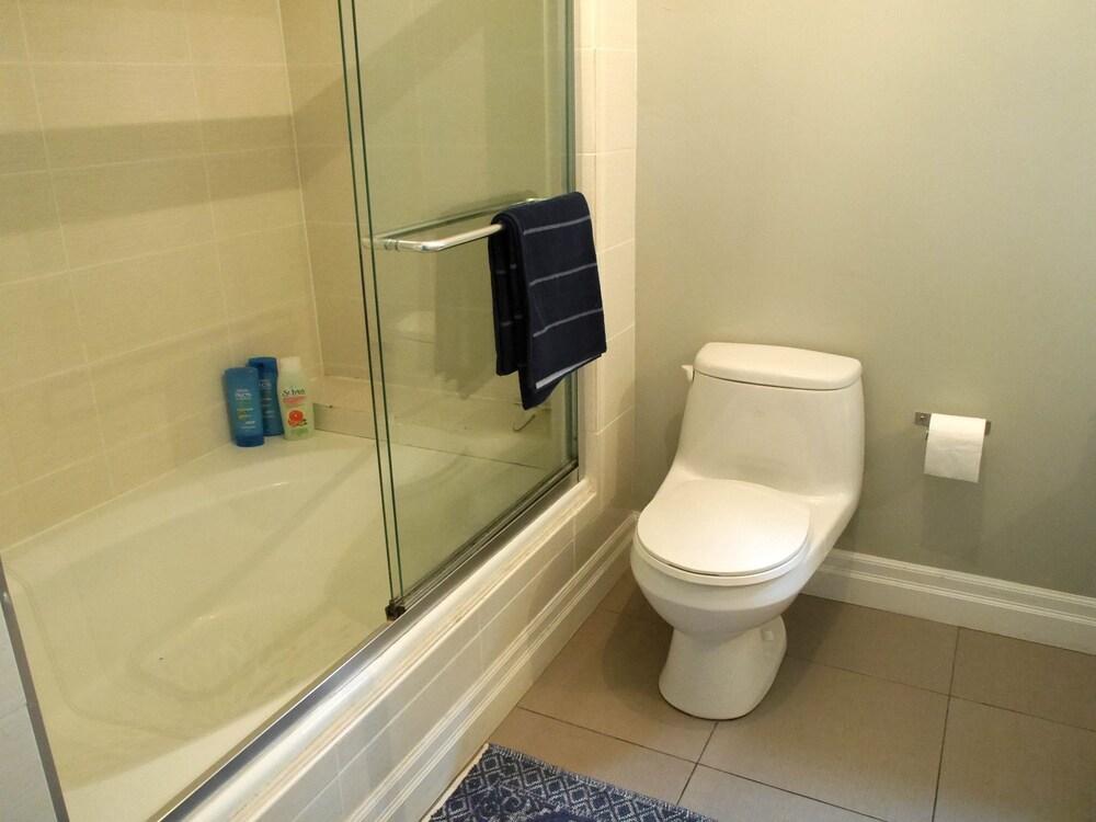 بيوتيفول هاوس إن فوريست هيل حمام