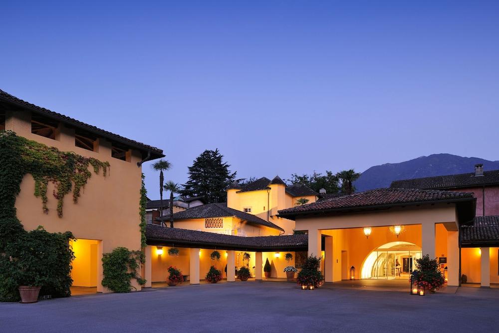 كاستيلو ديل سولي  بيتش ريزورت آند سبا