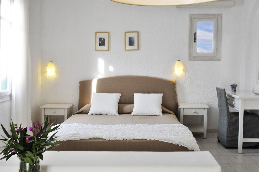 Fos Suites Room