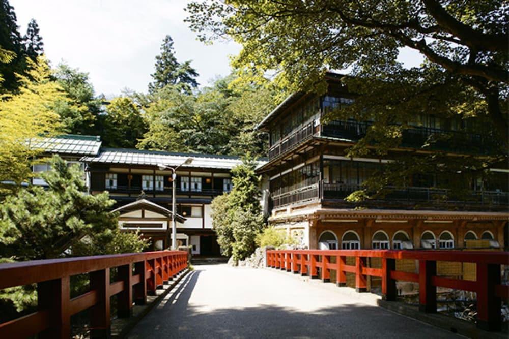 Sekizenkan Exterior
