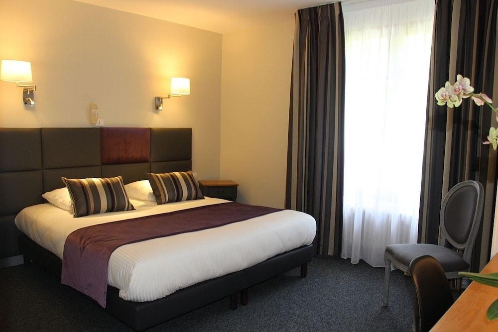 هوتل ريستورانت أو بيرفنشيز غرفة