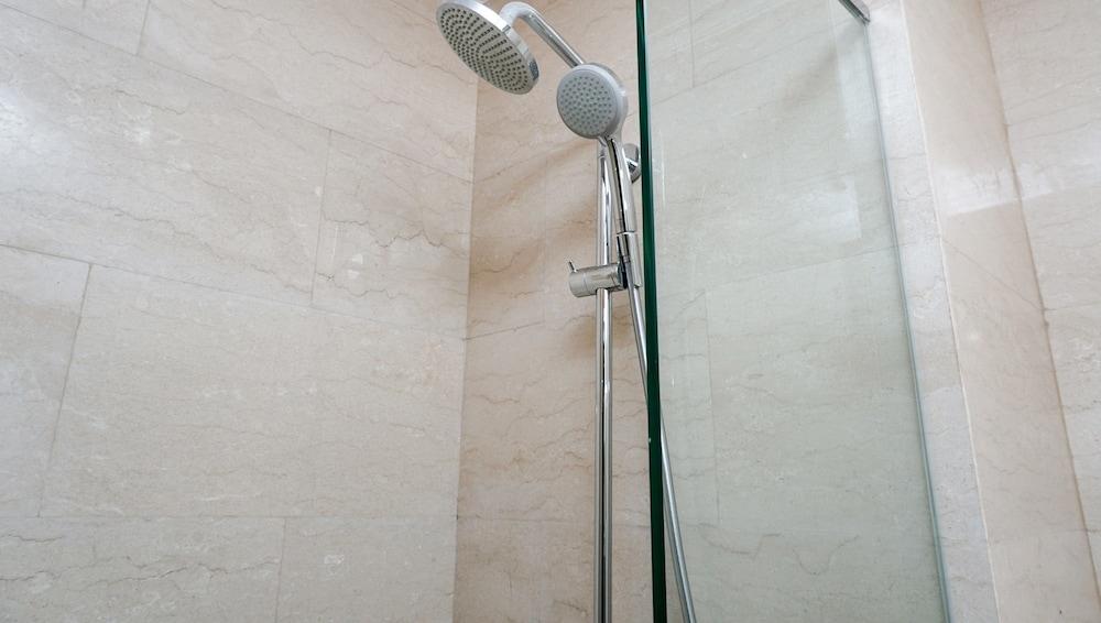 Trendy Studio at Menteng Park Apartment Bathroom Shower