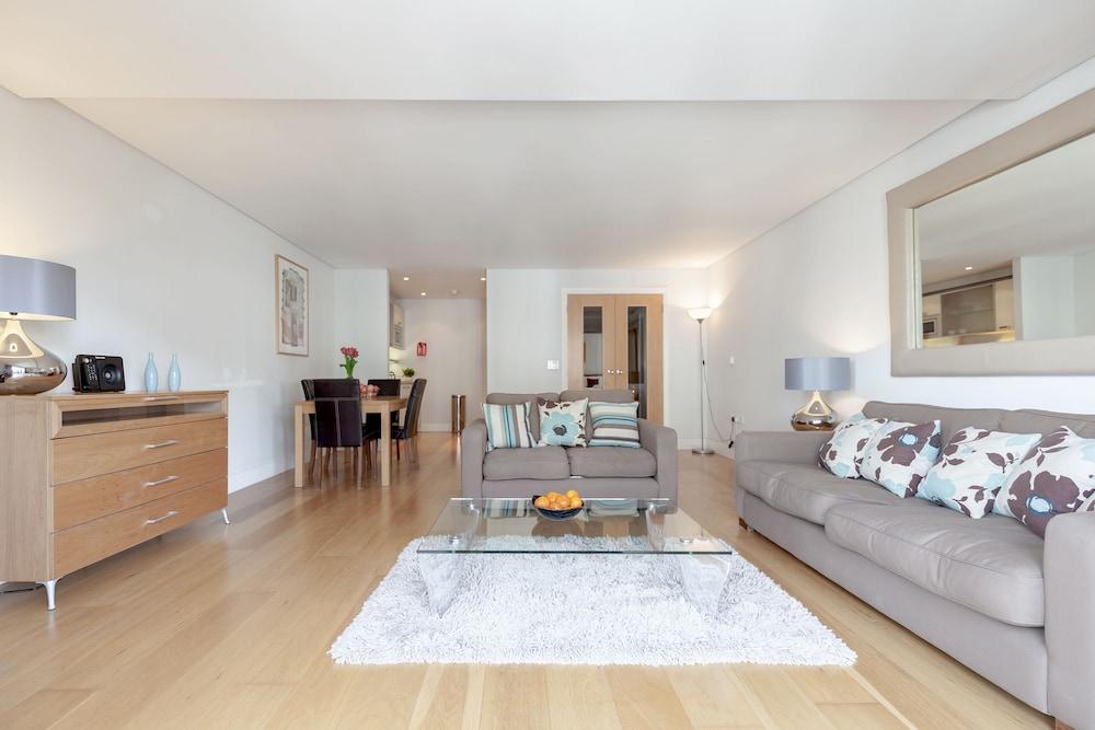 روم سبيس أبارتمنتس - مارينا بليس