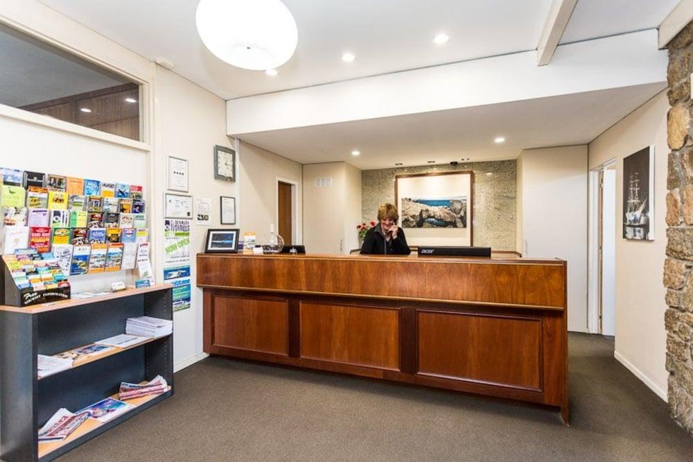 كانتري كومفرت أميتي موتل منطقة الاستقبال