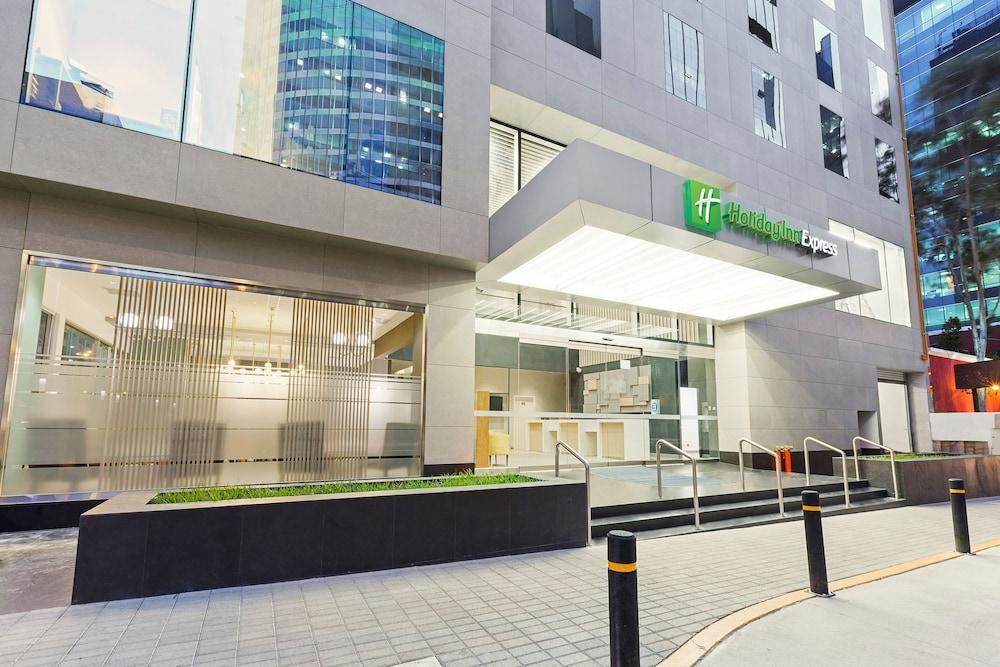 Holiday Inn Express Lima San Isidro by IHG Exterior